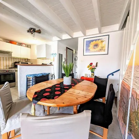 Cap D T4 Duplex Center Port Private Parking Wifi Air Conditioning Agde