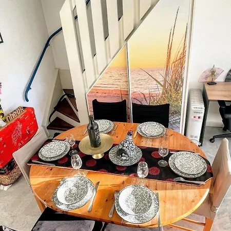 شقة Cap D T4 Duplex Center Port Private Parking Wifi Air Conditioning آجد