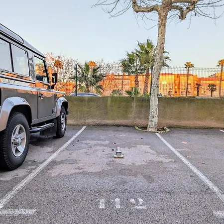 شقة Cap D T4 Duplex Center Port Private Parking Wifi Air Conditioning آجد