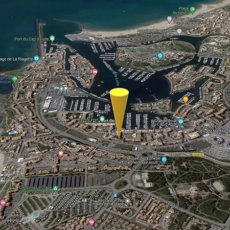 Cap D T4 Duplex Center Port Private Parking Wifi Air Conditioning شقة