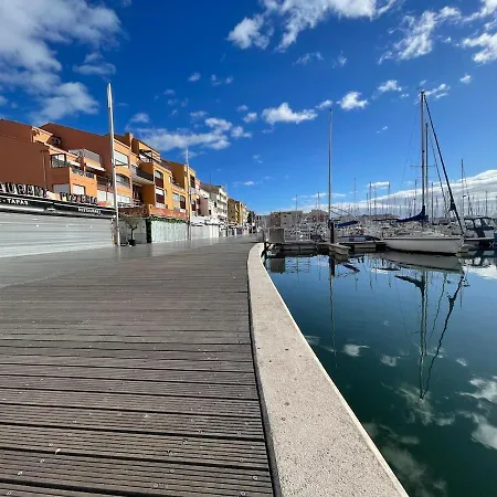 Cap D T4 Duplex Center Port Private Parking Wifi Air Conditioning *
