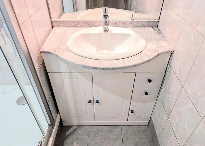 Cap D T4 Duplex Center Port Private Parking Wifi Air Conditioning Agde
