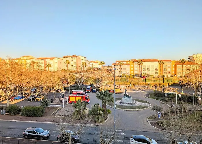 Cap D T4 Duplex Center Port Private Parking Wifi Air Conditioning Daire Agde